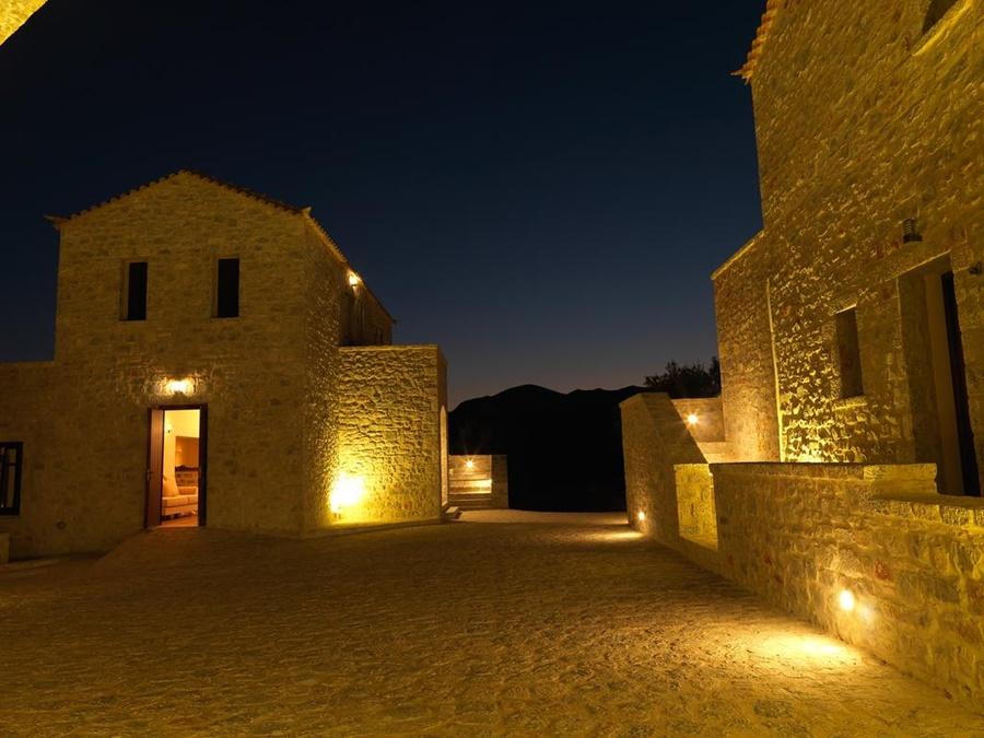 Kamares Villas Aparthotel 3*