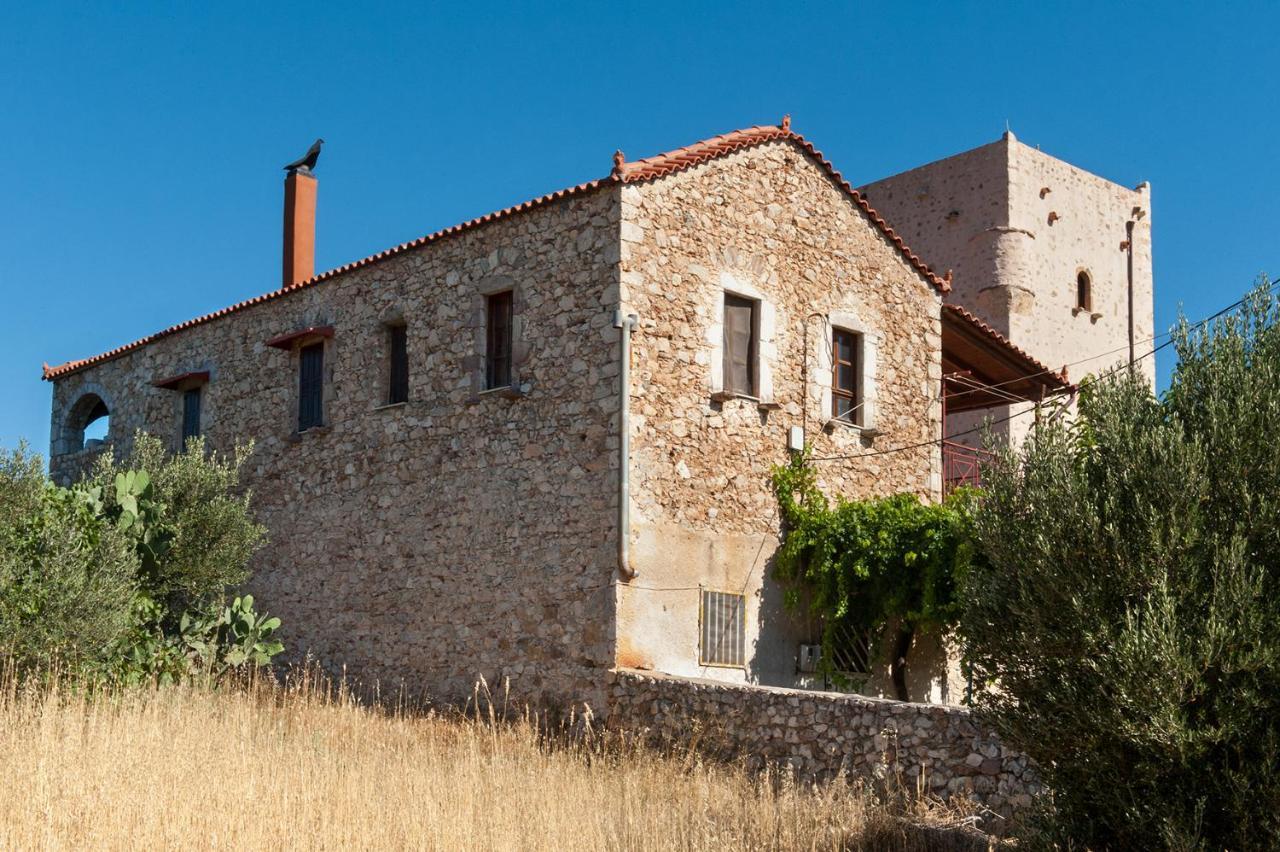 Aparthotel Kamares Villas