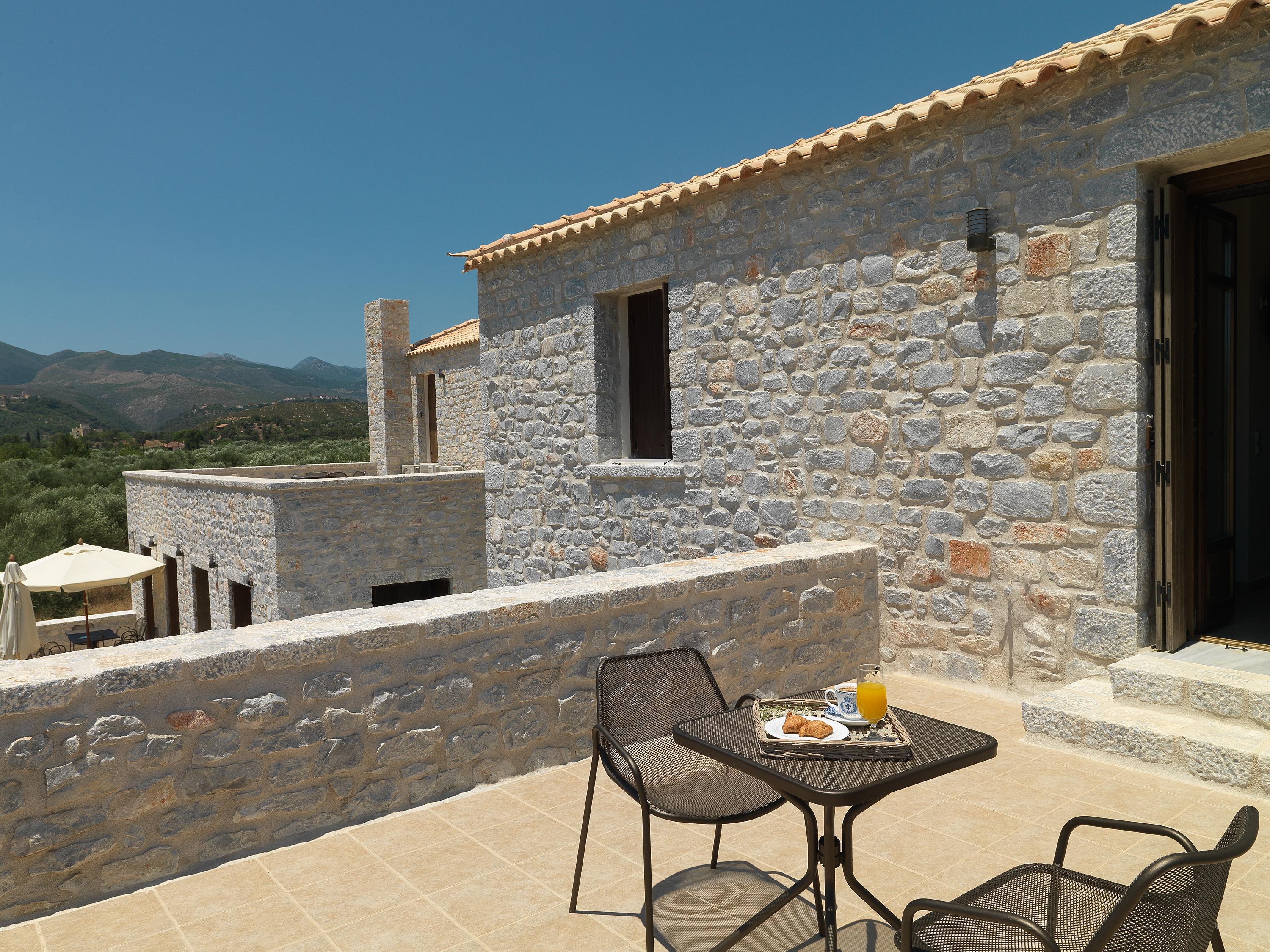 Kamares Villas Aparthotel 3*